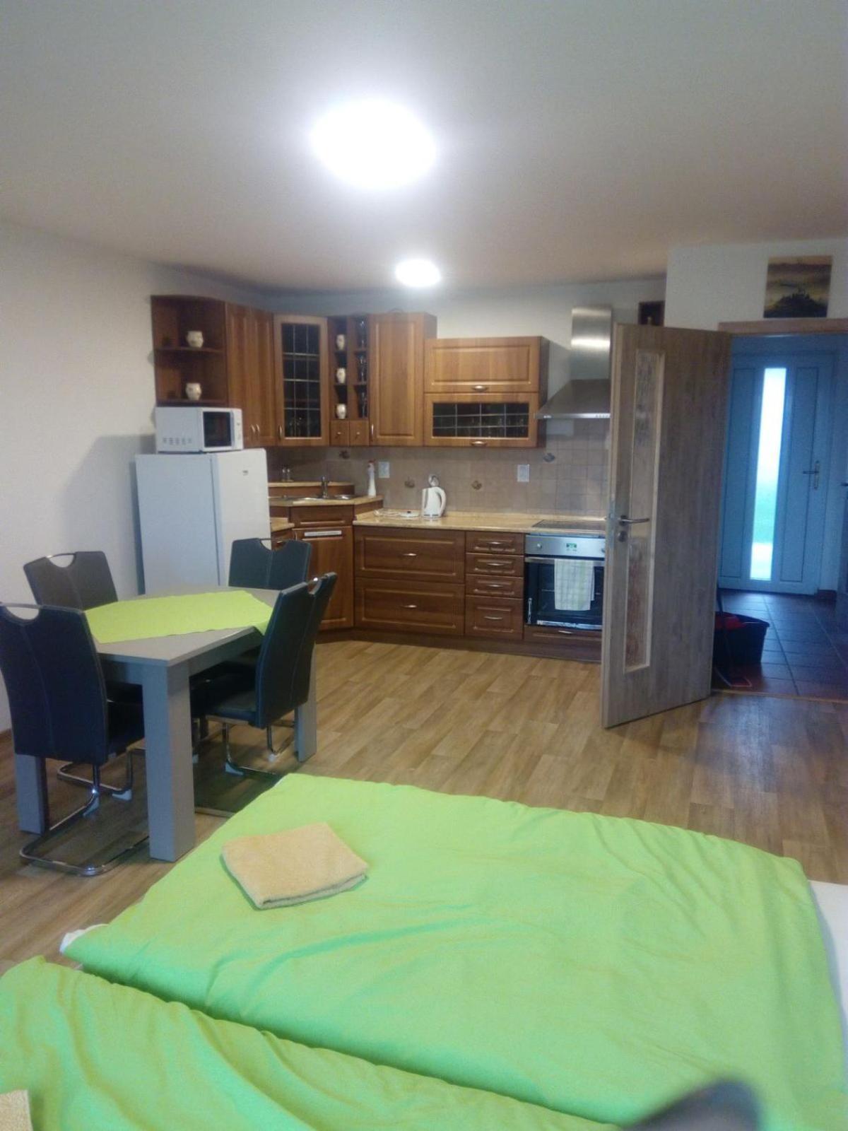 Apartman Pritluky - Zdenek Bukovsky Exterior foto